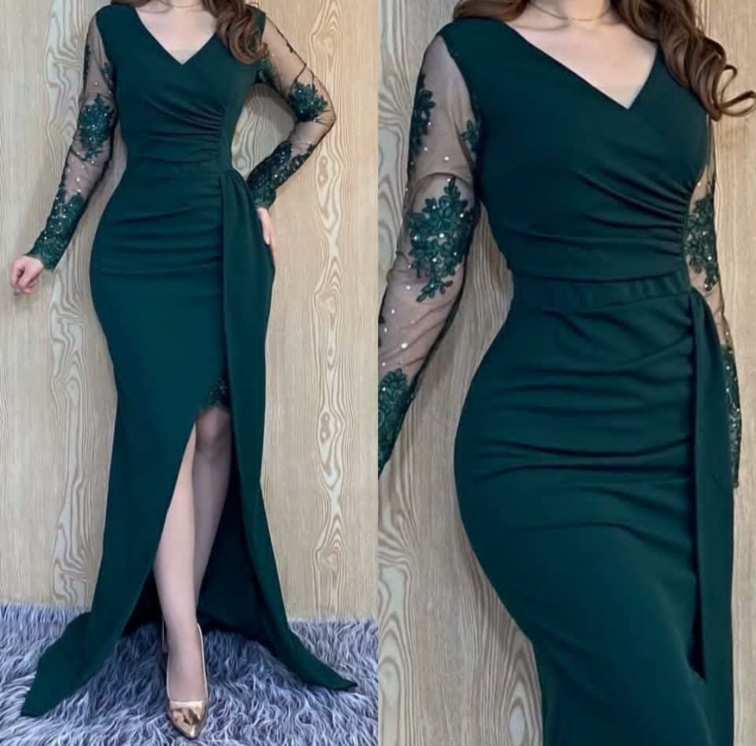 Elegant Long Sleeve Lace Royal Blue Prom Dresses With Slit Mermaid Crepe V-Neck Pleats Formal Party Evening Dress Robes de Soiree for Women