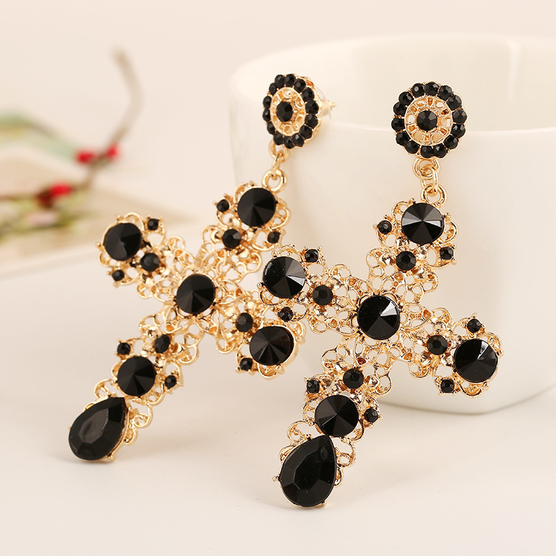 Hoop Huggie Arrival Vintage Black Pink Crystal Cross Drop Earrings for Women Baroque Bohemian Large Long Earrings Jewelry Brincos 230919