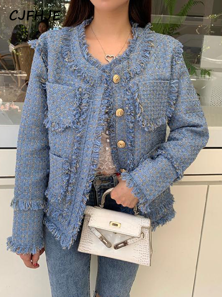 Women's Jackets CJFHJE Tassel Elegant Short Tweed Jacket Women Blue Chic Winter Woolen Coats Female Korean Fashion Pockets Long Sleeve Outerwear 
