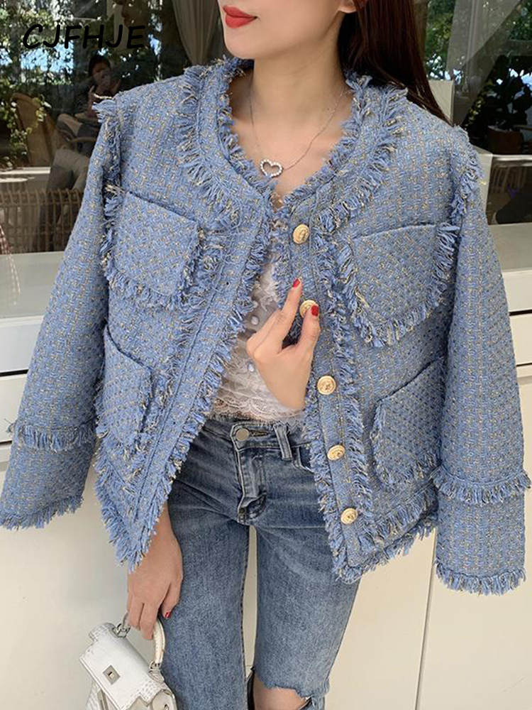 Women's Jackets CJFHJE Tassel Elegant Short Tweed Jacket Women Blue Chic Winter Woolen Coats Female Korean Fashion Pockets Long Sleeve Outerwear 