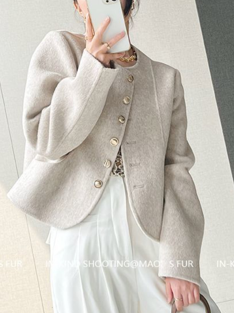 Women's Jackets Wool Jacket Round Neck Single Breasted Blends Coats Solid Loose Thickening Fashion Winter for Women 230919