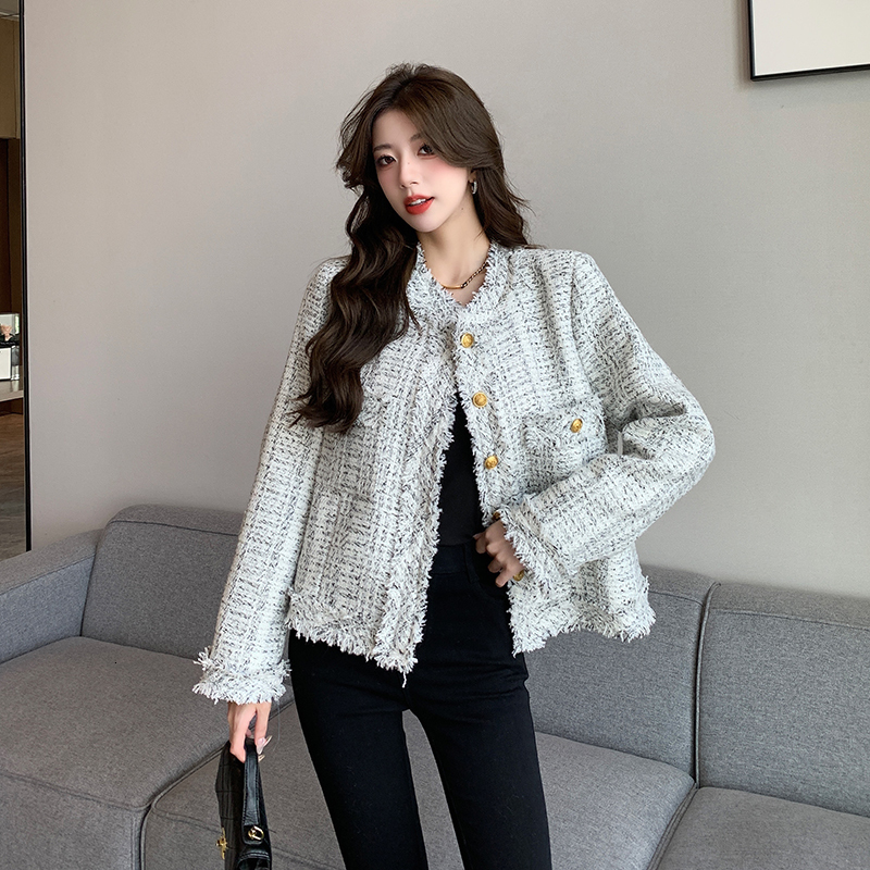 Women's Jackets Autumn Winter High Quality Women Tweed Jacket Temperament Long Sleeve Single Breasted Tassel Fashion Coat Tops 230919