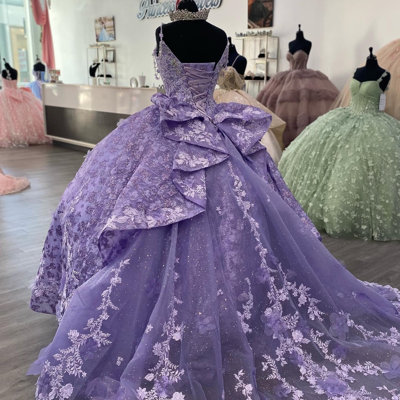 2025 Lavender Spaghetti Strap Quinceanera Dree Bead Sequin Bow Applique Lace Graduation Ball Gown Tulle Elegent Prince Sweet 16 Dre Vetido De 15