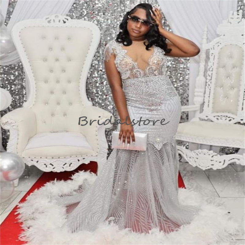 Luxury Silver Mermaid Prom Dress With Feather Shinny Sequin Evening Gowns Elegant Beaded Formal Occasion Birthday Party Gowns Vestidos De Gala Robes D