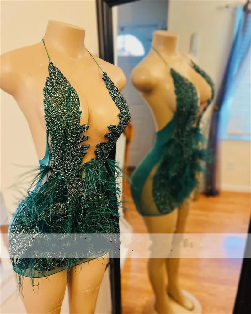 Hunter Sparkly Sexy Green Dias Short Prom Dress Glitter Crystals Rhie Beading Feathers Homecoming Tail Party Wear