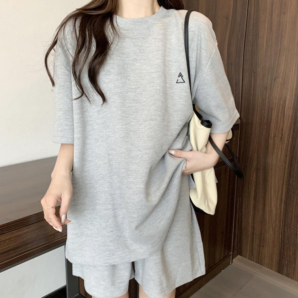 Women's Tracksuits Casual Summer Top and Shorts Set for Women Tracksuit Two-piece Suit Female Sports Short Sleeve Print Letter Classic Women'