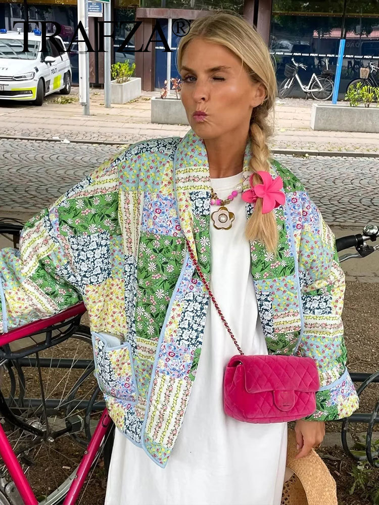 Women's Jacket's Wool Blends TRAFZA Jacket For Women Autumn Floral Print Quilted Reversible Cotton Coat Cardigan Long Sleeve Jackets Elegant