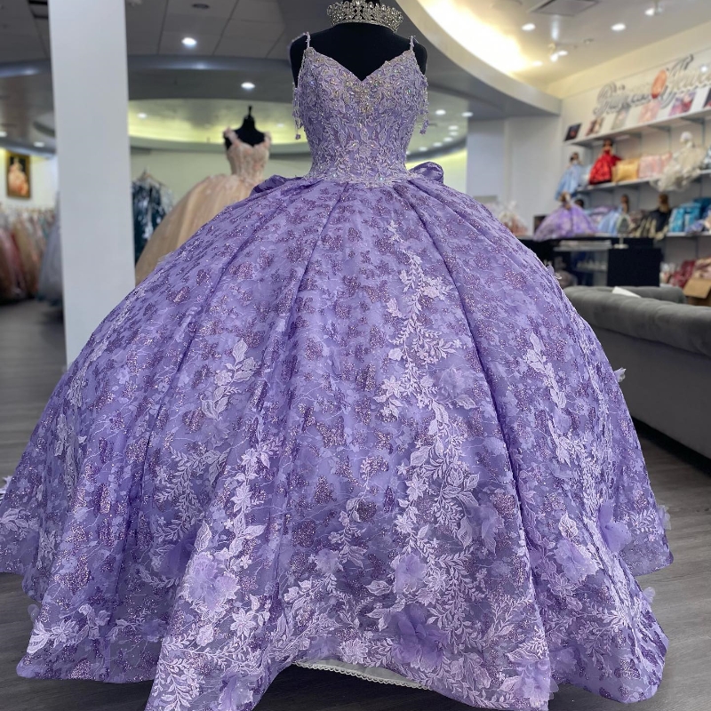 2025 Lavender Spaghetti Strap Quinceanera Dree Bead Sequin Bow Applique Lace Graduation Ball Gown Tulle Elegent Prince Sweet 16 Dre Vetido De 15