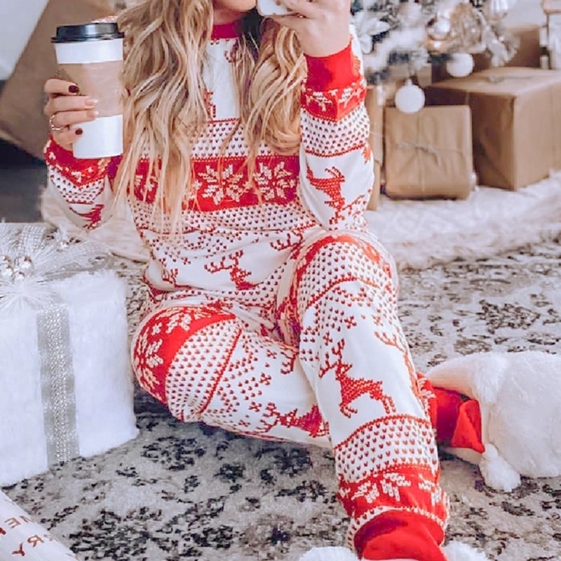 Family Matching Outfits 2023 Winter Christmas Pajamas Set Mom Dad Kids Baby Elk Print Casual Soft Sleepwear Xmas Look Pyjama 230918