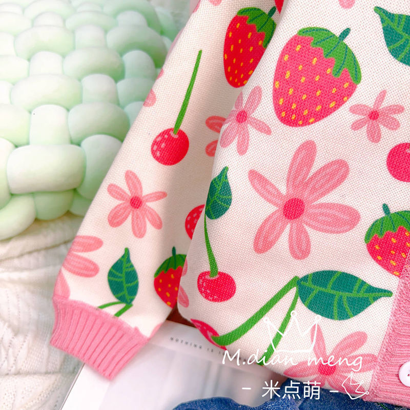 Cardigan Baby Girl Sweater Fashion Floral Knitted Cardigan Jacket Kids Chidlren Toddler Pearl Button Sweaters For Autumn Winter Gifts 230919