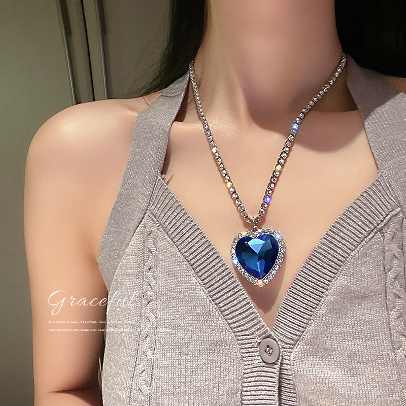 Charms Titanic Heart Of Ocean Blue Crystal Love Pendant Necklace for Women Full Rhinestone Chain Collar Lover Forever Jewelry 230915