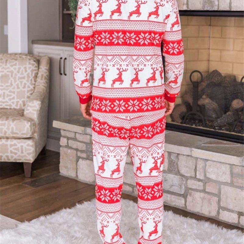 Family Matching Outfits 2023 Winter Christmas Pajamas Set Mom Dad Kids Baby Elk Print Casual Soft Sleepwear Xmas Look Pyjama 230918