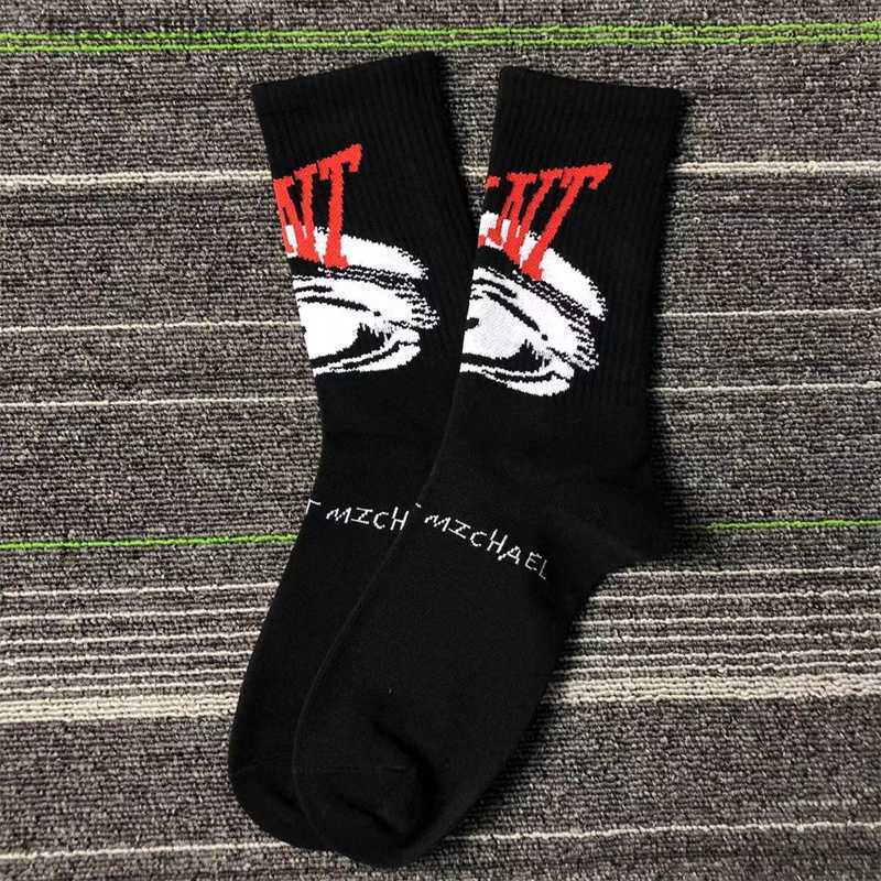 Men's Socks Real Pics Black White in stock Socks Women Men Unisex Cotton Basketball Socks 22ss L230919