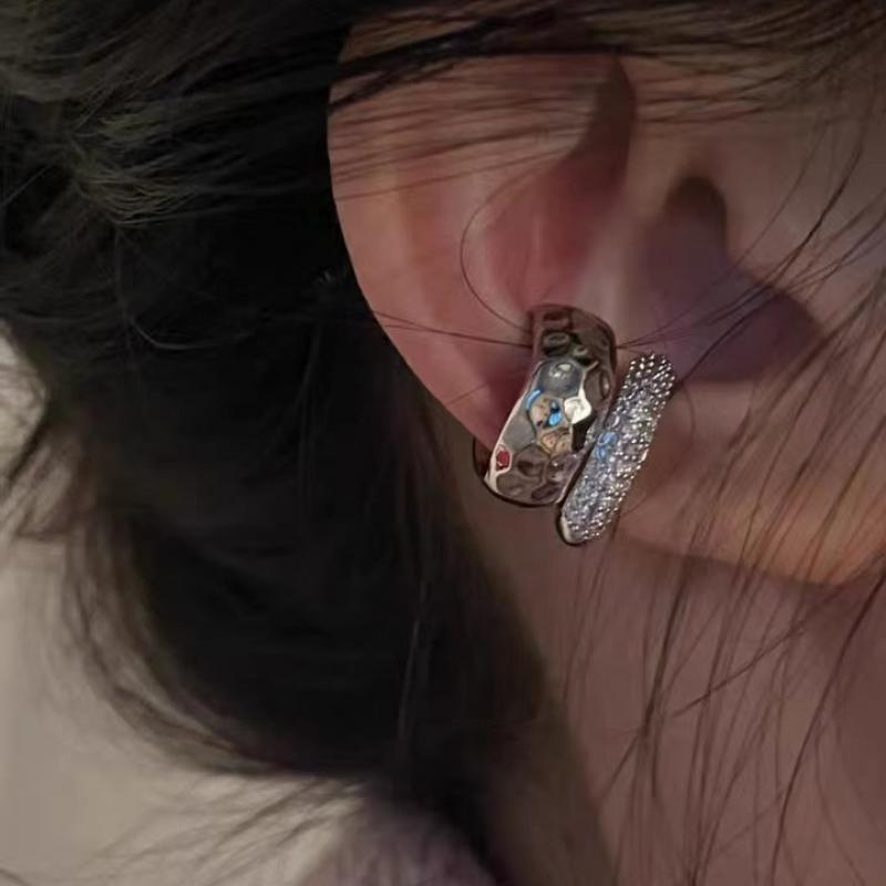 Ear Cuff Fashion Zircon Double layer No Piercing Earring 2023 Trendy Punk Unique Metal Geometric Clip for Women Jewelry 230920