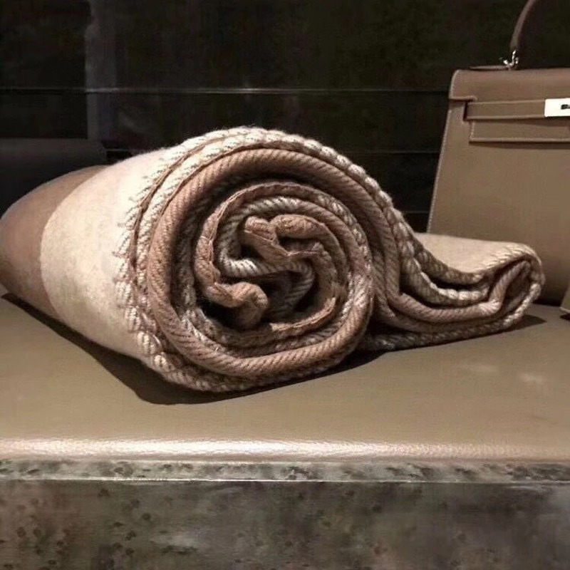 Blanket Practical Blanket Cashmere Crochet Scarf Shawl Warm Thick Portable Soft Wool Knitted Throw for Beds 230920