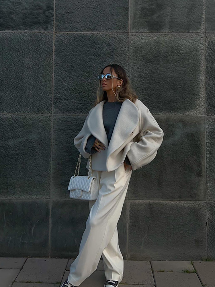 Women's Jackets Elegant White Coat Women Autumn Loose Long Sleeve Female Coats 2023 Fashion Winter Casual Streetwear Vneck Lady Overcoat 230919