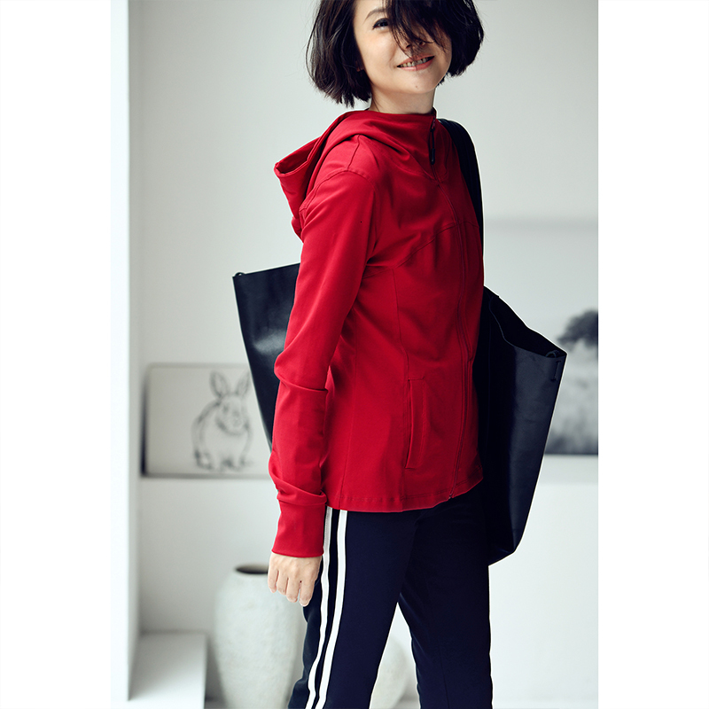 Women's Jackets MICOCO W9257C Korean version simple solid color allinone waist slimming zipper hooded casual short jacket 230919