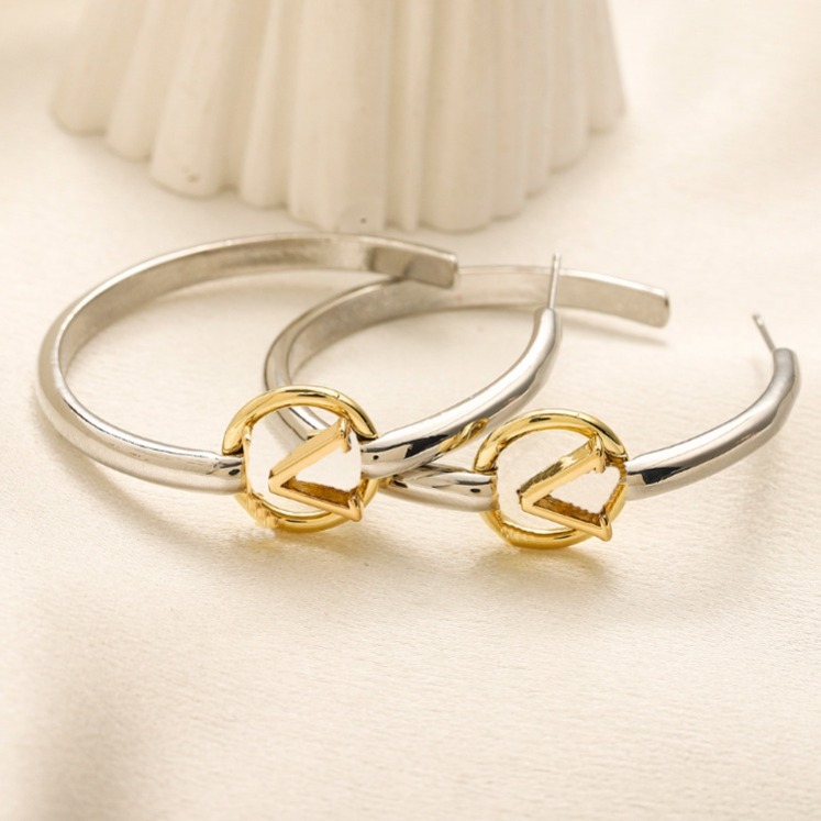 18K Gold Designer Hoop Earrings for Womens Charm brand Letter Gift Circle Pendant Earrings Alloy Non Fading High Quality Jewelry Luxury Earring