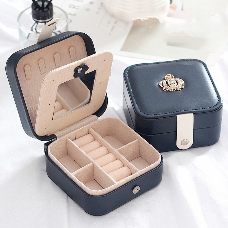 Jewelry Boxes 1pcs Double Layer Storage Box For Men And Women Large Capacity Leather Hardware Travel Portable Flip Lid Palm l230920