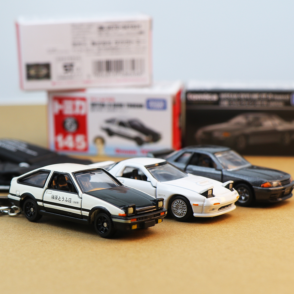 Key Rings Initial D Series Creative Gift Box AE86 Car Model Keychain JDM Modified Pendant Decorative Ornaments Backpack ornaments 230921