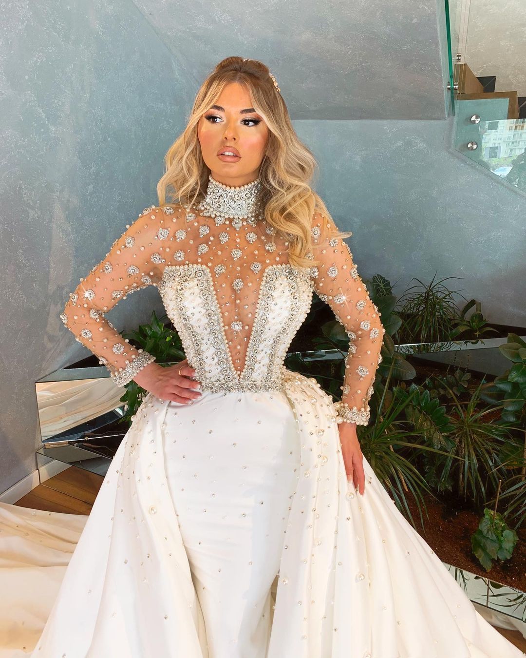 Sexy Mermaid Dresses Overskirts High Neck Illusion Long Sleeves Lace Appliques Crystal Beads Pearls Bridal Gowns Church Plus Size Bride Wedding Dress