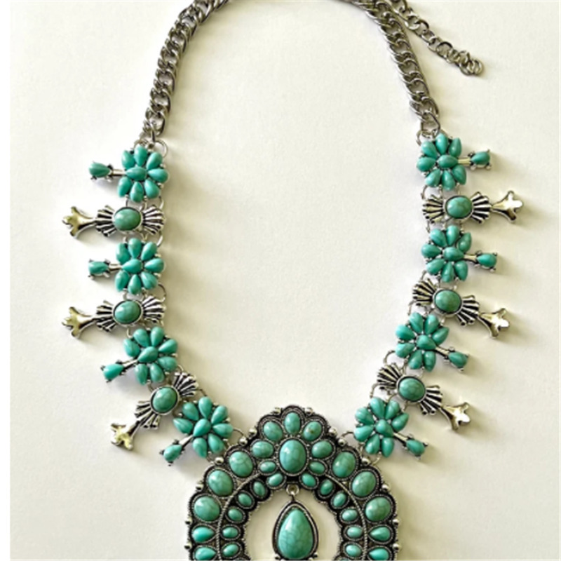 Chokers Squash Blossom Turquoise Bib Necklace Southwestern Jewelry Boho Envious Green Howlite Stone Tribal Statement Necklace Cowgirl 230921