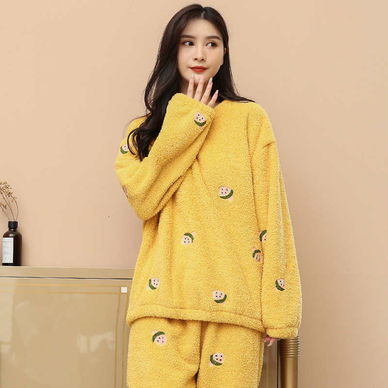 Womens Sleepwear Flannel Pajamas Embroidered Printing Round Neck Long Sleeve Home Clothes Two Piece Set Thicken Plush Pyjama Sets 230922