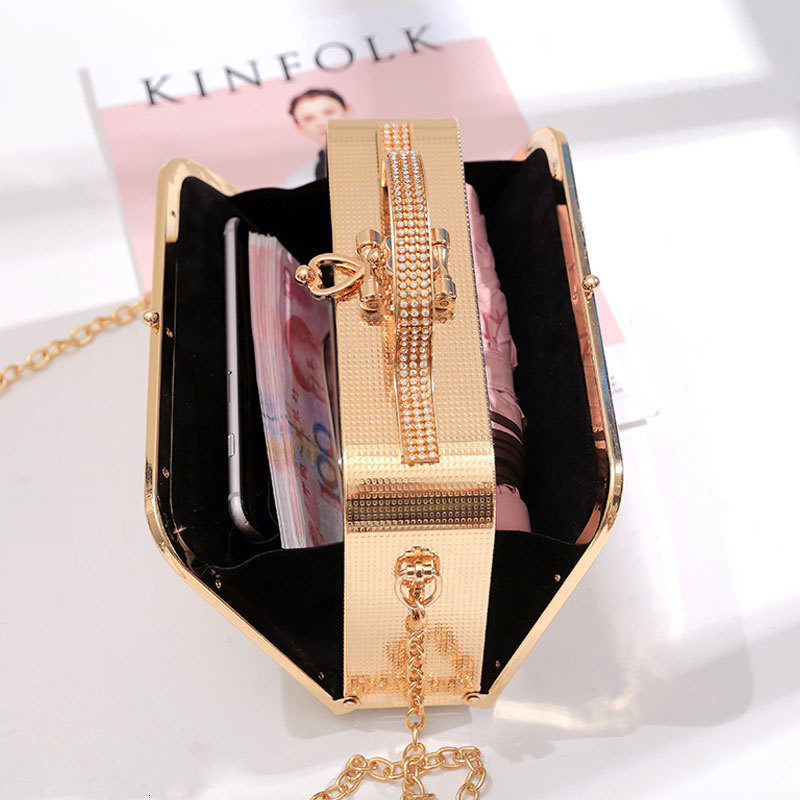 Evening Bags YoReAi Evening Bags Women Clutch Bag High-end Leather Evening Wedding Bridal Handbag Pearl Flower Fashion Chain Party Packs 230921