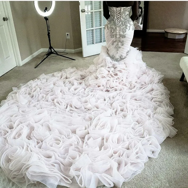 2023 Mermaid Wedding Dresses Bridal Gown with Ruffles Chapel Train Organza Sweetheart Custom Made Vestidos De Novia Plus Size Beach Garden
