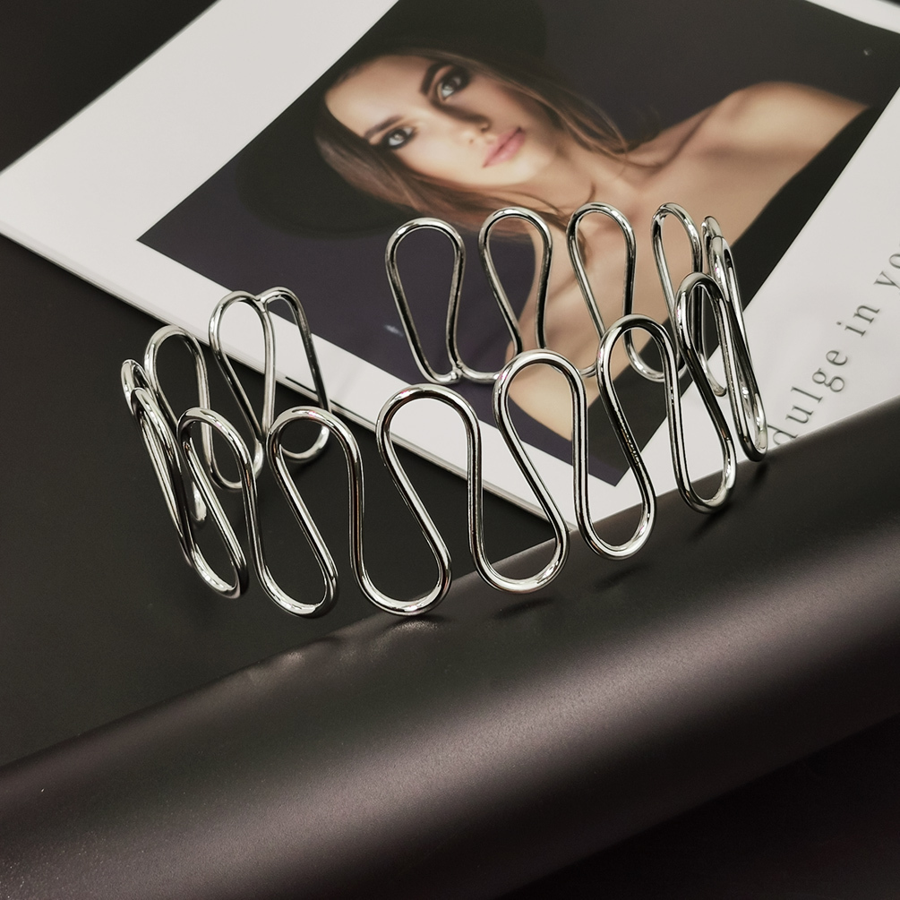 Chokers Smooth Curve Metal Torques Bib Neck Choker Necklaces For Women Punk Wide Alloy Collar Statement Necklace Fashion Jewelry MANILAI 230923
