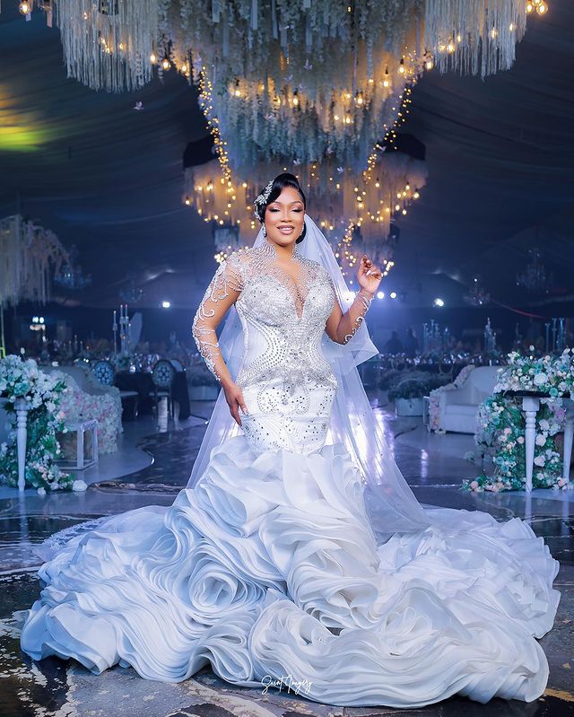 2023 Oct Arabic Aso Ebi White Mermaid Wedding Dress Beaded Crystals Detachable Train Bridal Gowns Dresses JZ333