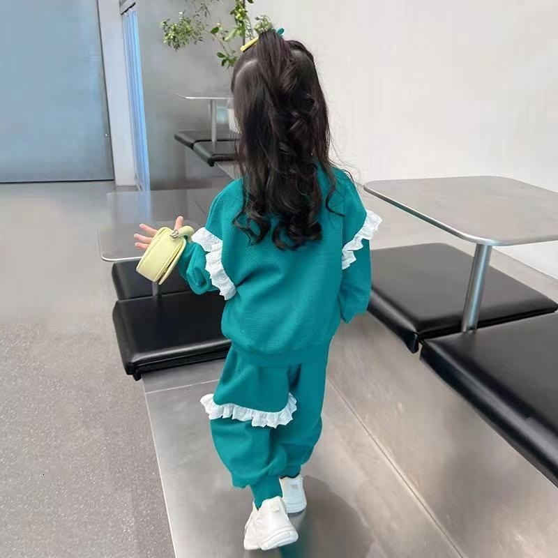 Clothing Sets Girls Casual Sweatshirt Set Autumn Childrens Cute Flower Splicing Tops Pants 2 Piece Spring Thin Section 18Y 230923
