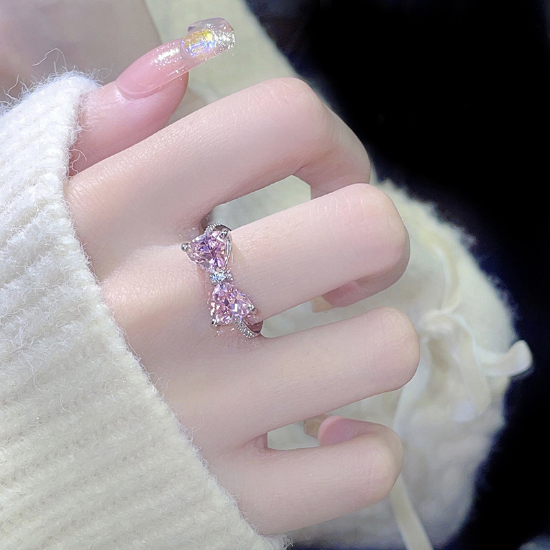 Free shipping 2024 Spring Summer Cute Pink Bow Butterfly Rings for Women Girls Sweet Bowknot Charm Crystal CZ Zircon Dia Designer Chinese Nail Finger 
