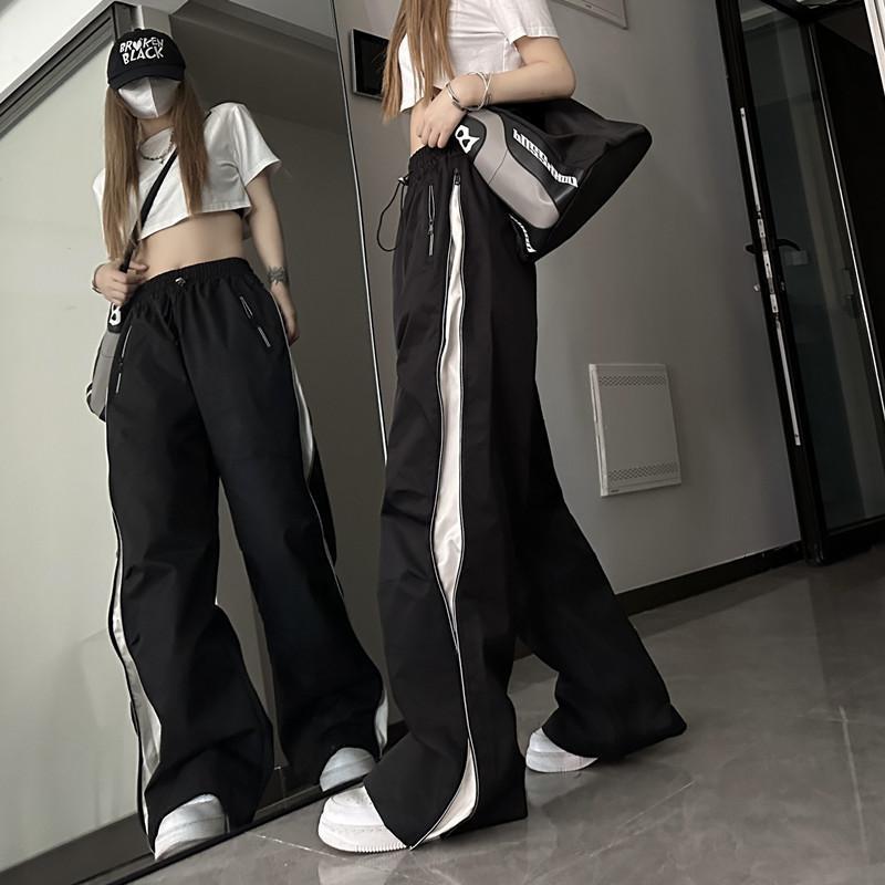 Women's Capris Y2K Techwear Sweatpants Women Streetwear Korean Hip Hop Harajuku Cargo Parachute Track Pants Lady Wide Leg Joggers Trousers 230922