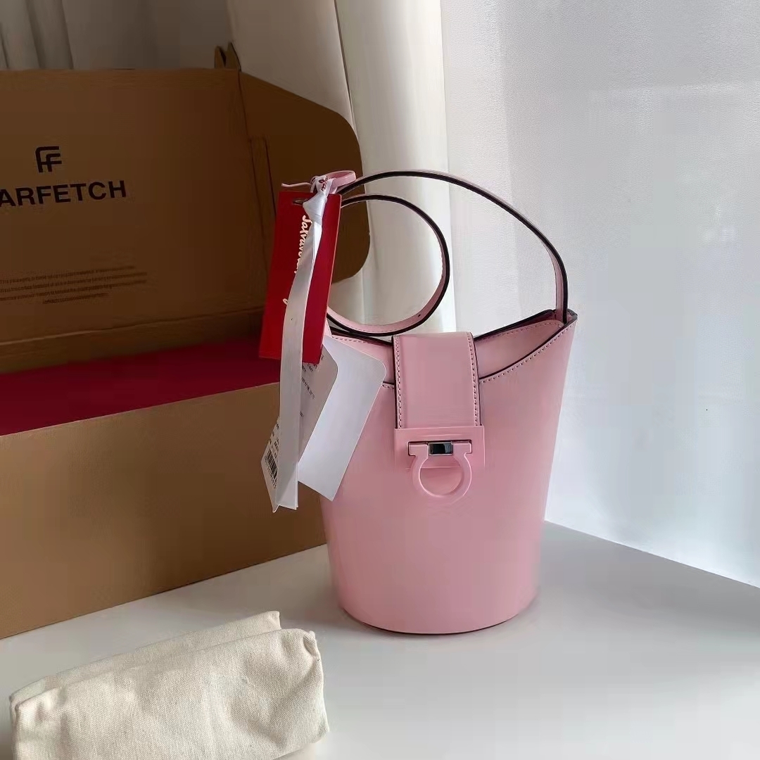 Evening Bags 2023 years fries bag Trifolio small Womens bags cowhide shoulder armpit bucket tote 230925