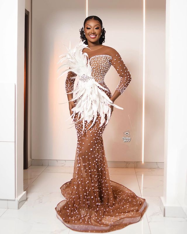 2023 Oct Arabic Aso Ebi Plus Size Mermaid Brown Wedding Dress Pearls Feather Crystals Bridal Gowns Dresses ZJ202