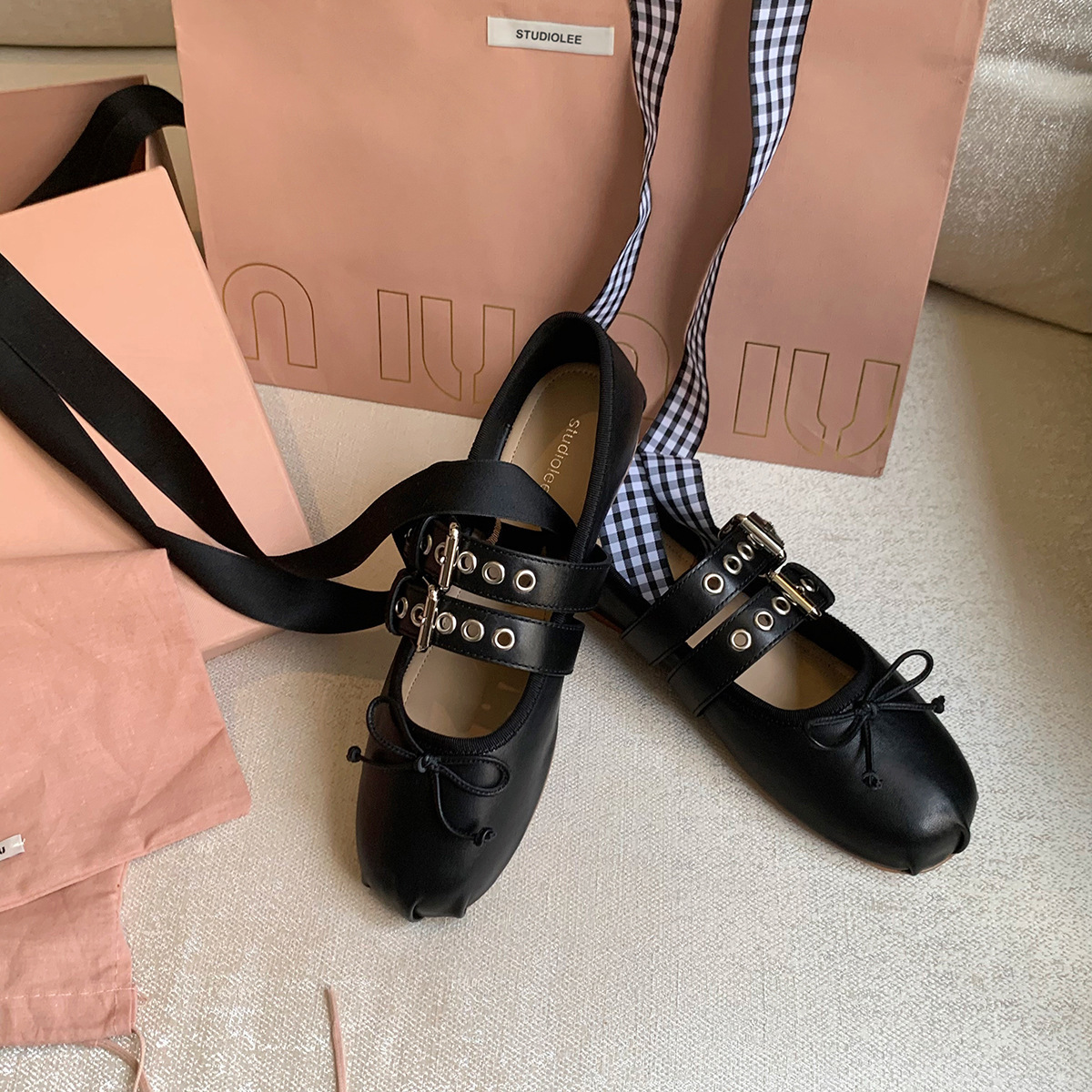Dress Shoes French ballerina ballet flat s soft leather bow lace up shallow Metallic belt trim car stitching cross straps buckle 230925