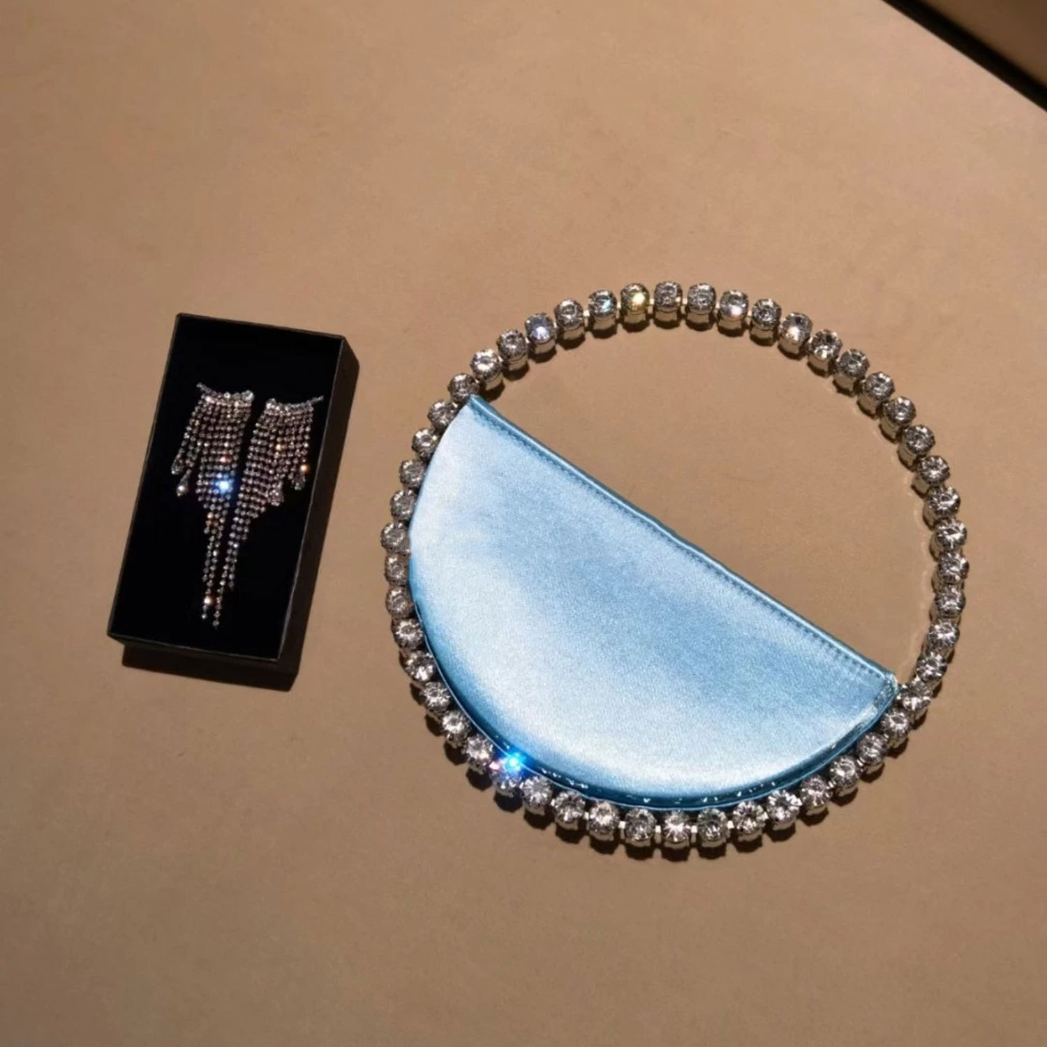 Women Silk Rhinestone Dinner Purse Ladies PU Handbag Wedding Clutch Wrist Bag Dia Circular Party Evening Bags 230