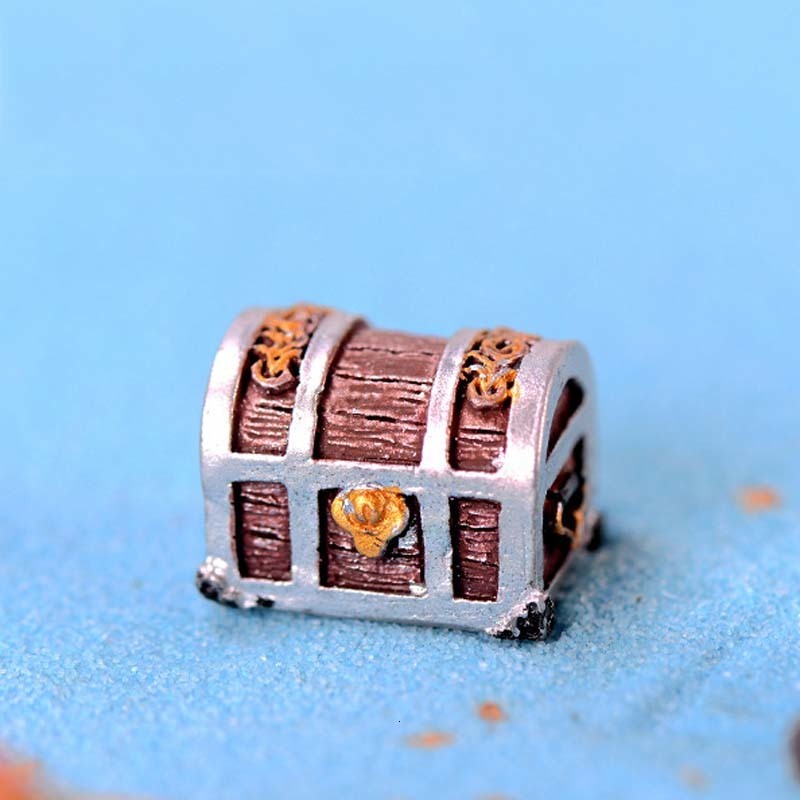 Aquariums Simulation Treasure Chest Box Antique Creative Resin Fish Tank Landscape Coins Case Figurines Craft Gifts Aquarium Ornament 230925