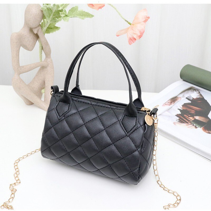 Evening Bags Crossbody for Women Fashion Quilted Shoulder Purse with Convertible Chain Strap Classic Satchel Handbag 230925