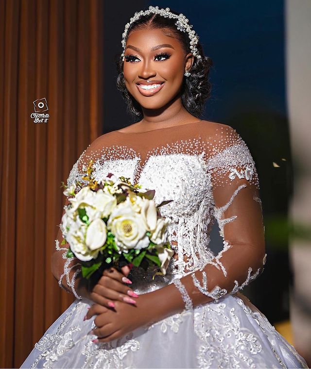 2023 Oct Arabic Aso Ebi Plus Size White Lace Wedding Dress Beaded Ball Gown Tulle Bridal Gowns Dresses ZJ055
