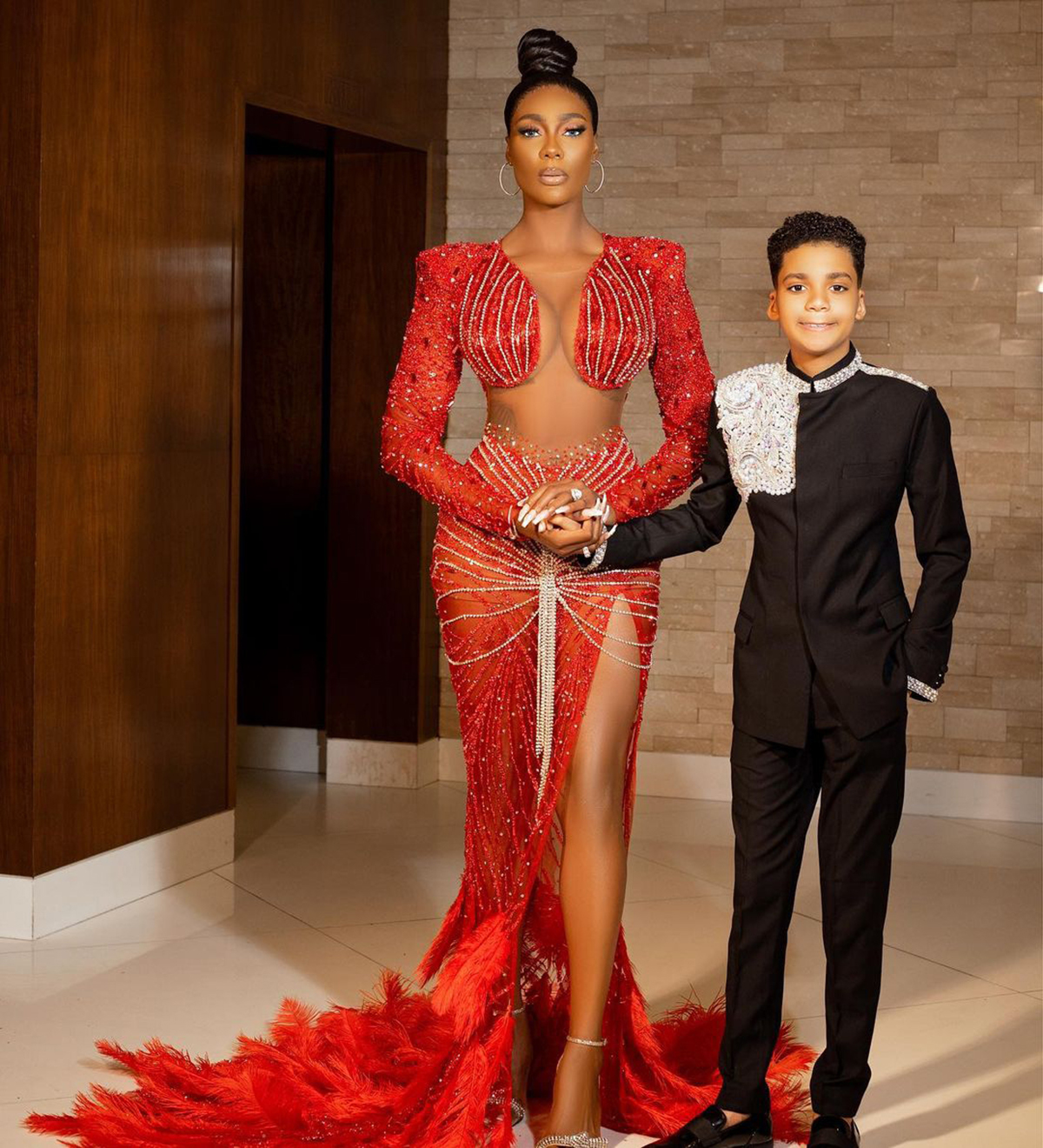 Vintage Mermaid Prom Dresses Illusion Beading Long Sleeve Side Split Evening Gowns Formal Special Ocassion Dress