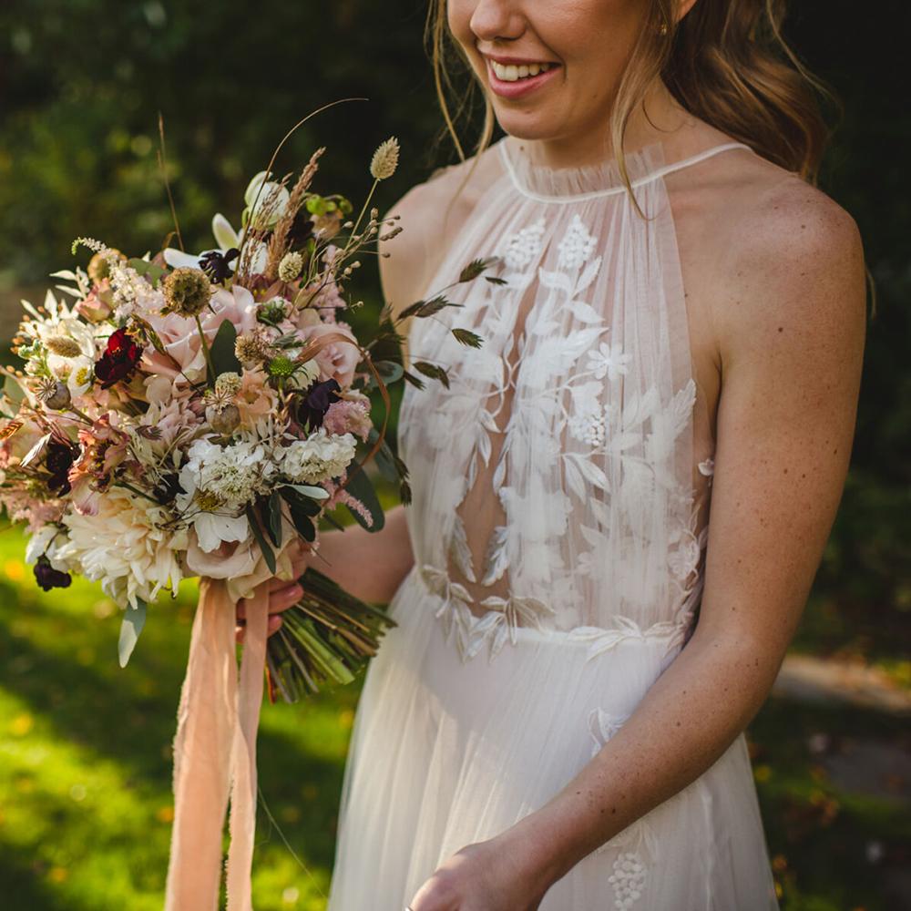 Embroidered Lace Halter Wedding Dresses A Line Ruched Tulle Bridal Gown Appliqued Backless Bohemian Vestidos De Novia