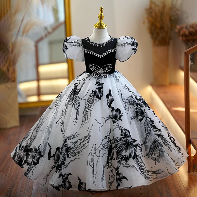 White Black Ball Gown Wer Girl Dresses For Wedding Pearls Beaded Butterfly Pageant Gowns Orange Sheer Bateau Necke Tulle Princess Party First Communio