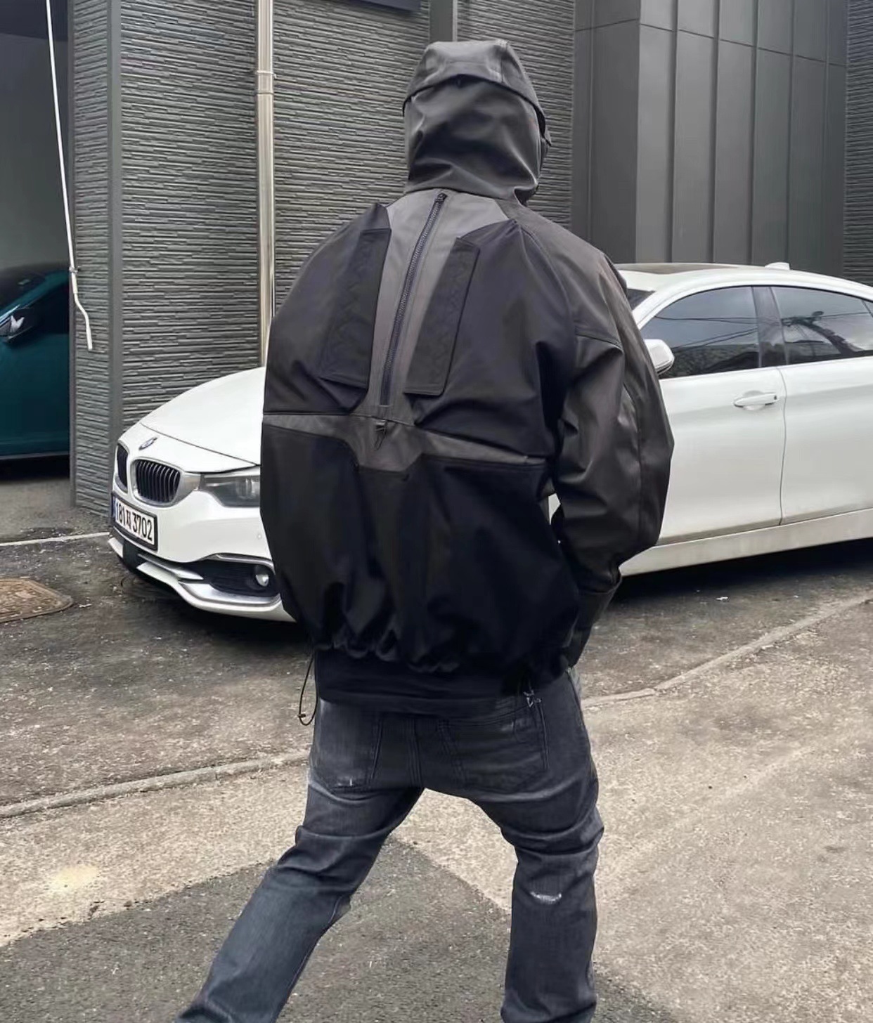 Fashion Brand UNDERMYCAR Jacket Ninja Functional Zipper Hooded Tactical Jacket Men's Trendy Armor Charge Coat Black Grey Splice Coat Jacket Men O
