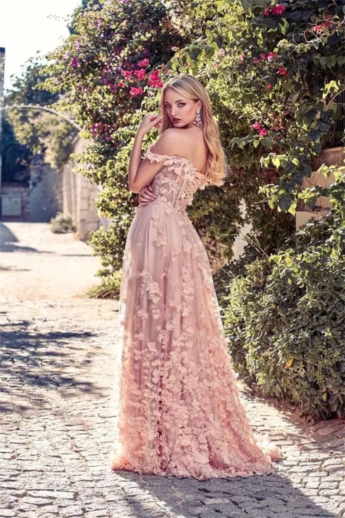 Low High Sweet Pink Puffy Prom Dresses Deep V Neck Princess Short Front Long Back Tulle Evening Party Gowns Teen Girls Pageant Dress