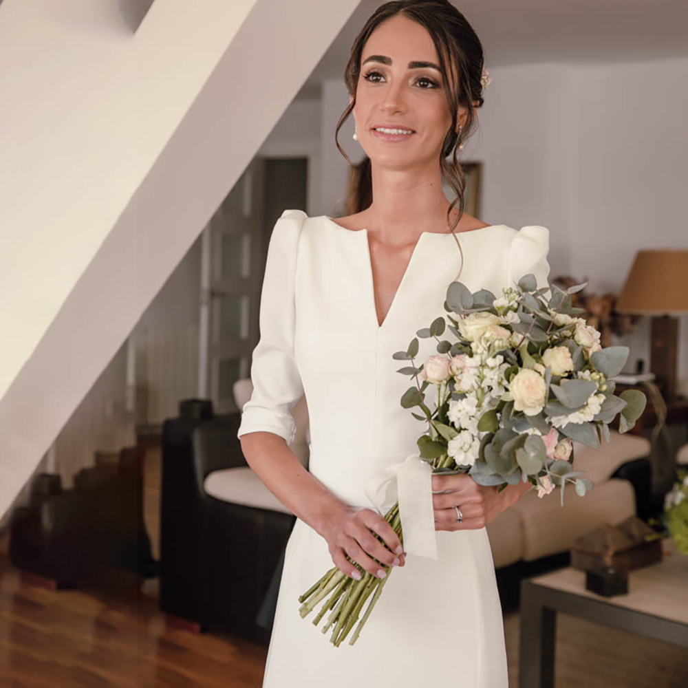 Graceful Halter Mermaid Wedding Dresses V Neck Satin Garden Bridal Gown Hollow Back Sweep Train Vestidos De Novia