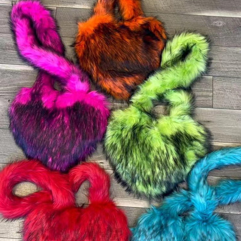 Evening Bags Faux Fur Shoulder Bag Heart Shaped Fluffy Plush Crossbody for Women Oversized Tote Lady Shopper Vintage Gothic 230926