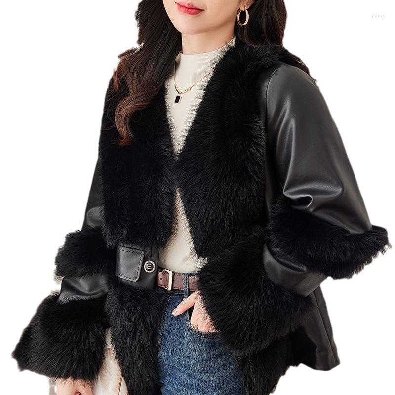 Womens Fur 2024 Style Faux Coat For Women Loose Fit High-Quality Fleece Jacket Winter Warm