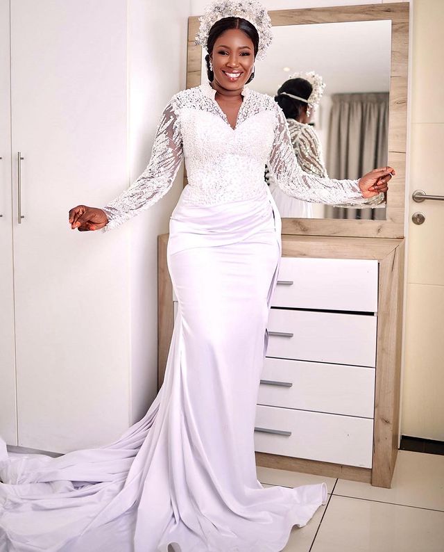 2023 Oct Arabic Aso Ebi Plus Size Pearls Mermaid Wedding Dress Sequined Lace Satin Bridal Gowns Dresses ZJ202